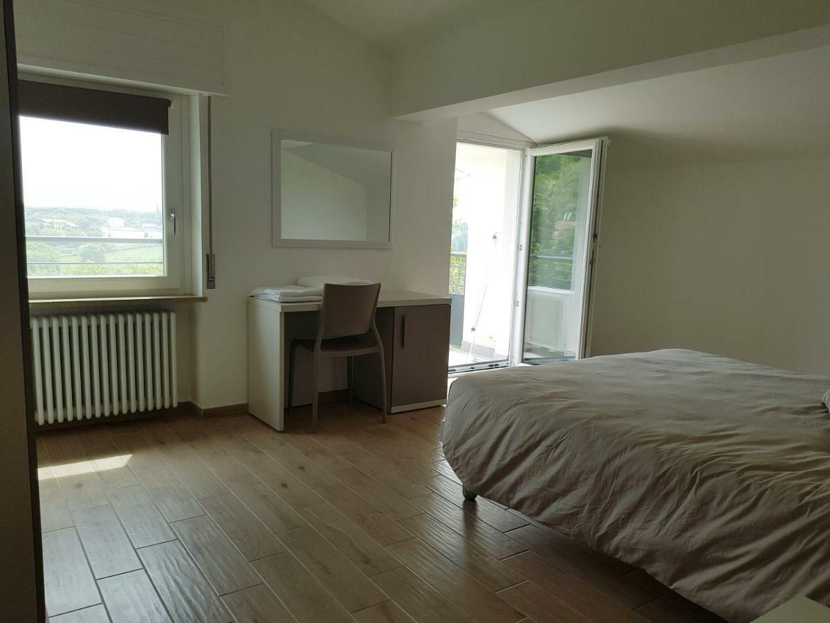 Poggio Di Pastrengo Apartment Екстериор снимка